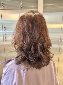 オーガニック リブ 川越(organic+live) ２０代３０代大人ゆるふわ暖色ピンクカラーミディアム