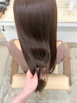 ニュート(Neut ) アッシュベージュ