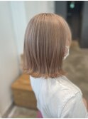 外ハネピンクベージュ