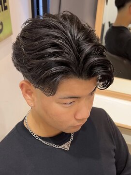 ゴウトゥデイ 渋谷MODI店(GO TODAY) 【センターパート×フェード】 渋谷/渋谷駅/メンズ/フェード