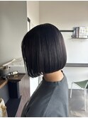丸みボブ×暗めグレージュ