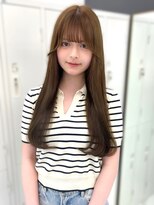 ランテルディ 渋谷(LANTERDIT)&nbsp;アッシュベージュカラー ロングヘア 顔周りレイヤーカット 艶感