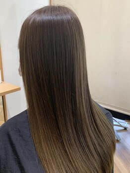 ココカラー アリオ亀有店(coco color)の写真/プチプラ価格だからトリートメントも＋して美しい艶髪へ♪カラーを繰り返してもお得にキレイが長続き◎