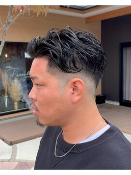 ゼファー(ZEPHYR) パーマスタイル