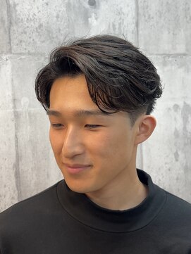 メイン(MENIN) 【Insta@hi_de0205】フェザーパーマスタイル[相模大野/町田]