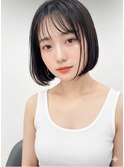 earthショートレイヤーボブミルクティー丸みショートボブ