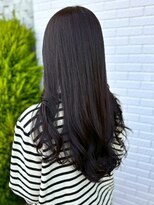 アヴァンセ サニー美容室&nbsp;暗髪　グレージュ　ロングヘア　艶髪カラー　ゆる巻き　髪質改善