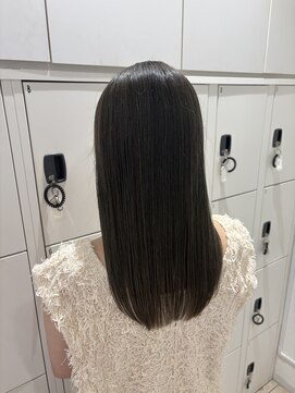 ケンジ 平塚 アネッタ(KENJE annetta) オリーブカラー