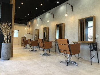 Agu hair esta 浜大津店【アグ ヘアー エスタ】