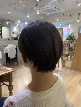 ユーネリー(U-NERY) ショートボブ