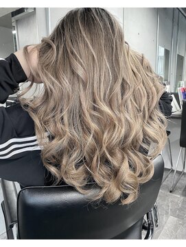 レディアル 大宮(REDEAL) 【REDEAL大宮】デザインカラーエアータッチ[ハイライトメッシュ]