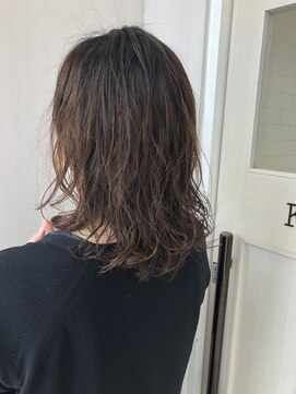 コレロ ヘアー(KORERO hair) パーマ×ミディアムヘア