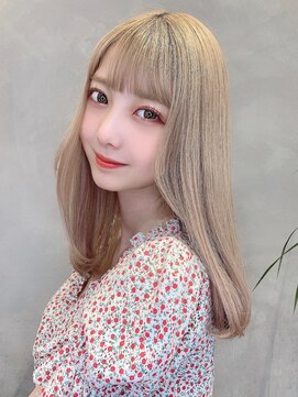 トルネード(TORNADO) 小顔に魅せる顔まわりのデザインカット☆ミルクティーベージュ