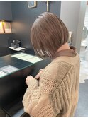 中明度ミルクティー