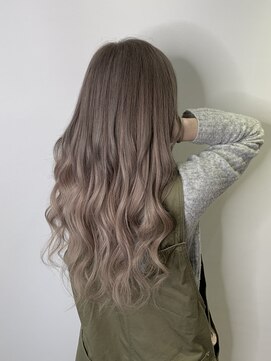 ビセ(VISE) ★ハニーベージュのエクステでまるで地毛のようなグラデーション