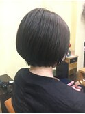 ショートボブ