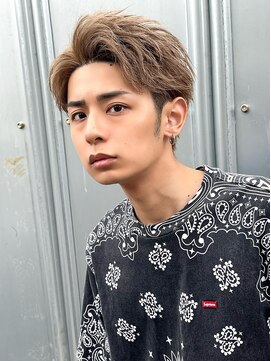 アーリー(Ali'i) 爽やかアップバングスパイキーショートツーブロックマッシュ