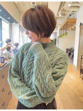 バンプ ギンザ(BUMP GINZA) 白髪ぼかしハイライト/絶壁解消/ひし形大人ショートボブ/聖