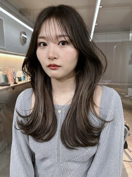 サイン 表参道(SIGN) ザクザクレイヤーカット巻き方簡単ロング韓国アイドル表参道渋谷