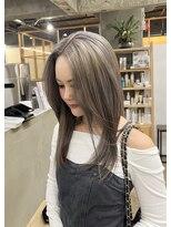 フリーラ 京都河原町三条店(freera)&nbsp;【kiho】 gray beige
