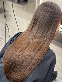 ピスコ(pisco)の写真/【明るい白髪染めや白髪ぼかしハイライト×髪質改善】圧倒的人気のイルミナカラーやトリートメントも◎