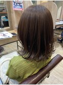 ベージュ×くびれボブ