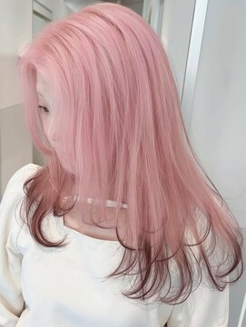 ジィルム(XELM) ハイライトカラーミルクティーベージュレイヤーカット