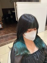 アッシュ 荻窪店(Ash)&nbsp;インナーカラー【学割／荻窪／ハイトーン／ブルー】