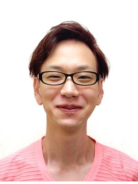 黄ぐまくん美容室 メンズ　ツーブロック　ショート