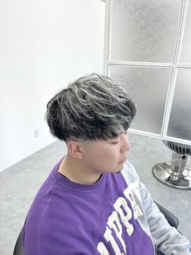 ドラマヘアー(dorama hair) ホワイトメッシュマッシュ