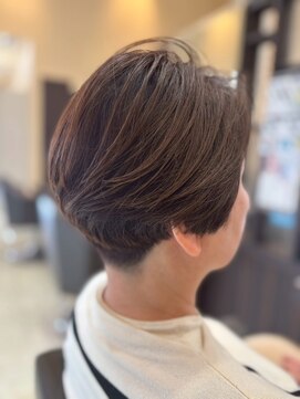 ビーグレイス シモエド店 ショート×首元スッキリ