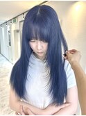 ネイビーブルー/ブルーカラー/レイヤーカット/ブリーチ