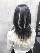 美容室 ソーイ(Soii)&nbsp;個性派ホワイティ&ブラック