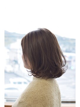 ヘアアンドメイク ムーア(Muuua) ☆黒髪卒業式☆くすみベージュとハイライト