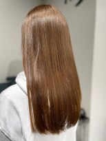 フュチュールヘアー(futur hair)&nbsp;艶髪カーキーベージュ