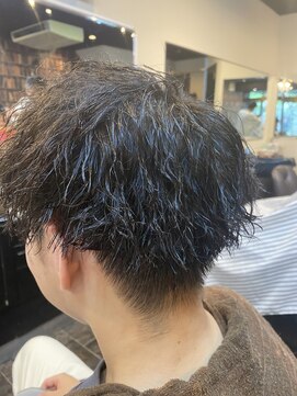 バーバーショップゾン(barber shop ZoN) ツイストスパイラル