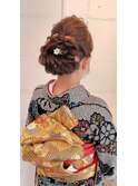 振袖 編み込み 可愛い 花 シニヨン ヘアアレンジ 