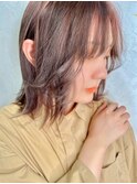 【beige】