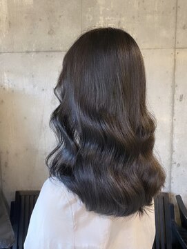 エヴァー(ever) ＊アッシュグレー＊@ever_mito[表参道駅/原宿駅/学割U24]