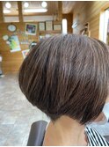 ショートボブ