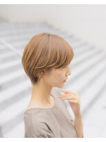 30代40代50代大人可愛いウルフマッシュ白髪ぼかしペールベージュ