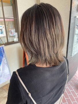 ルチカ(Luccica) 【Luccica】ダブルカラー × ペールベージュ