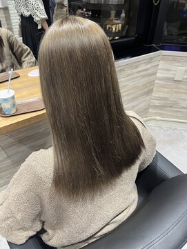 リーオオサカ(Lee Osaka) グレーベージュ