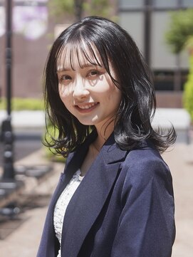 ビュートリアム 梅田(BEAUTRIUM) ミディアム/外ハネロブ/シースルーバング/韓国/イルミナカラー