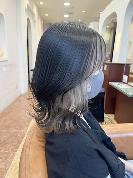 ブランシェ JR勝川駅南口店(BRANCHE) インナーカラー《ミルクティーベージュ》