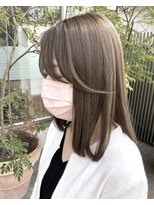 ルシア(LUCIA) カーキベージュ/寒色カラー/赤み消しカラー/ブリーチ無し/朝霞