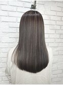 ハイライト グレージュ ロング