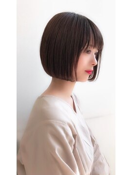 ロット 横浜(lot) 切りっぱなしボブ/ミニボブ/美髪[横浜駅]