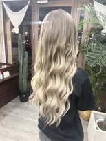 ココテラス(coco terrace)&nbsp;ブリーチカラー/ケアブリーチ/髪質改善/ミルクティーアッシュ