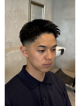 バーバーショップ フォーシーズン(BAR BER SHOP FOURSEASON) ショートスタイル/アップバング/スキンフェード